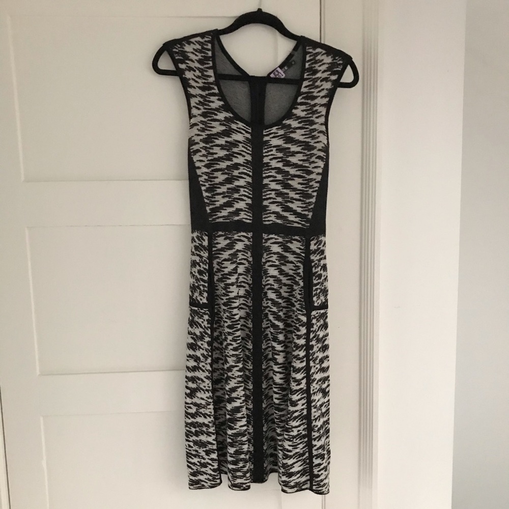 Nic + Zoe dress
